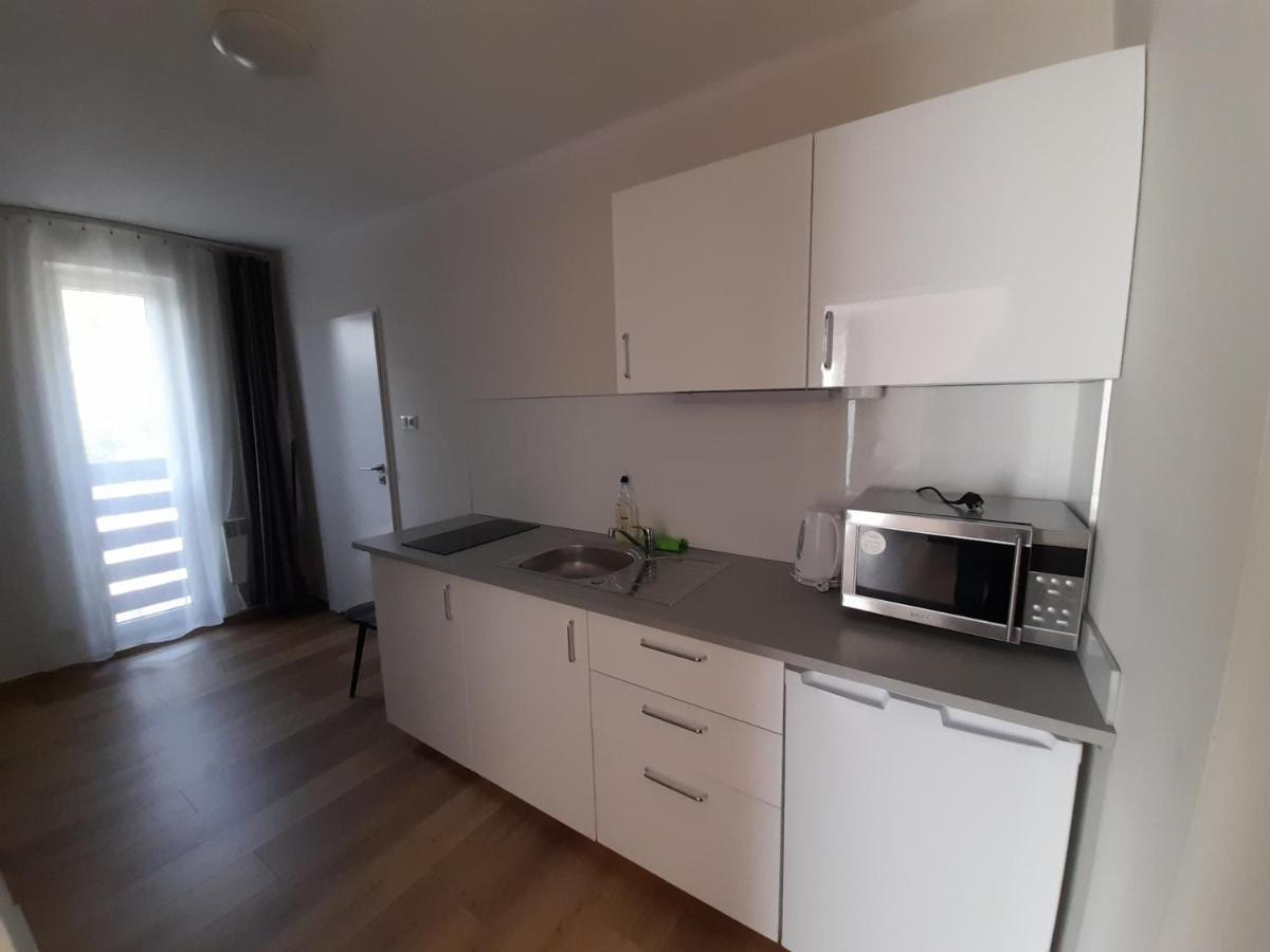 Osrodek Wypoczynkowy Sum Hotel Bialokosz Buitenkant foto